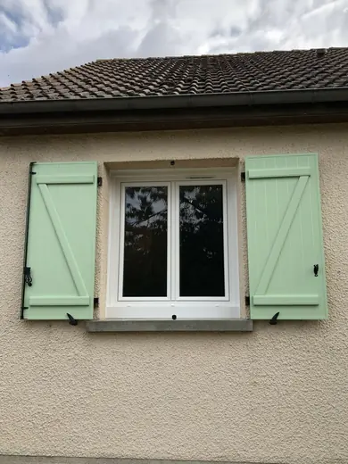 Fenêtres — réalisation Art & Menuiserie dans l'Yonne