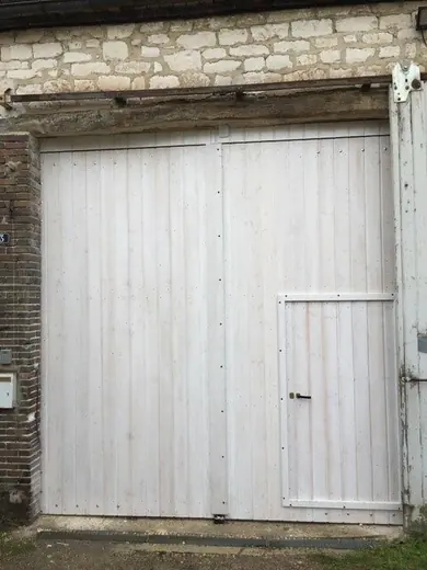 Portes — réalisation Art & Menuiserie dans l'Yonne